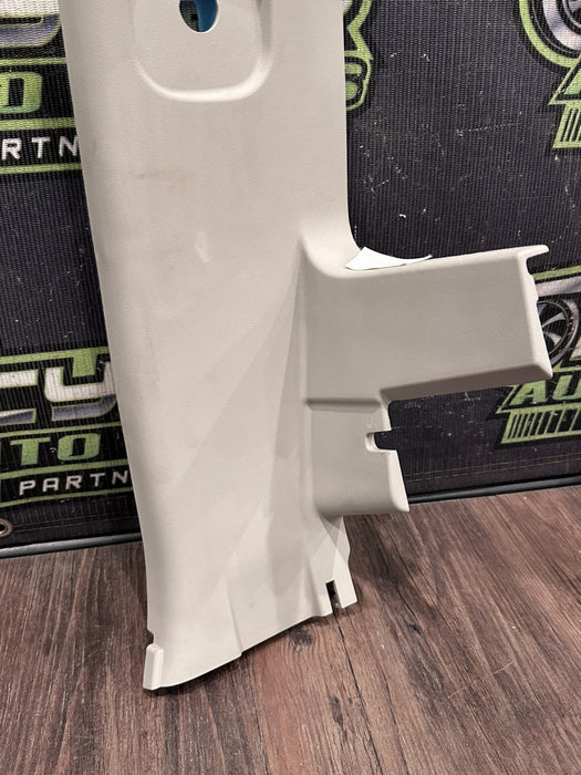 2017 NISSAN TITAN XD RESERVE REAR RIGHT UPPER C PILLAR TRIM OEM