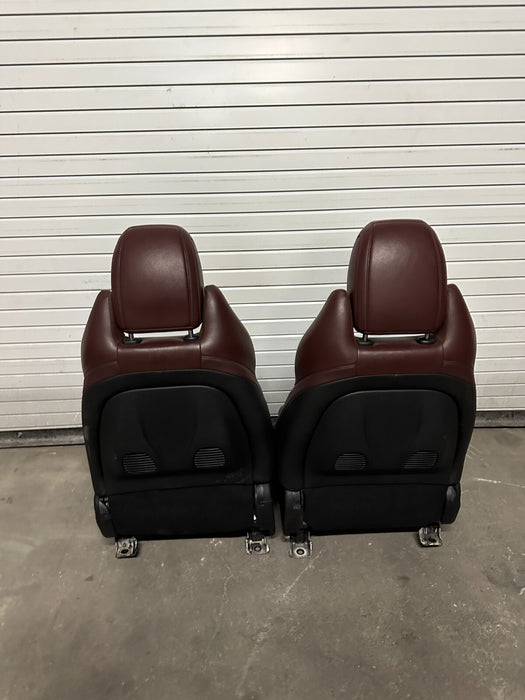 2010 NISSAN 370Z CONVERTIBLE FRONT LEFT DRIVER RIGHT PASSENGER SEATS BURGUNDY
