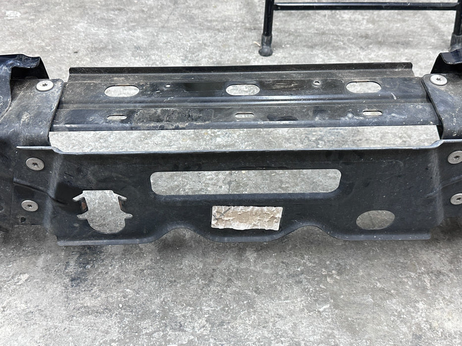 2017-2019 FORD F250 REAR BUMPER ASSEMBLY OEM (READ/SLIGHT SCUFFS SCRATCHES)
