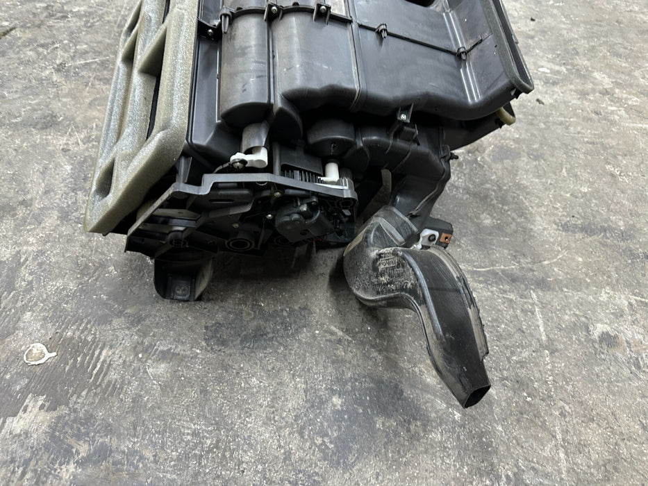 2023 2024 FORD F350 F250 DIESEL 6.7L HEATER CORE BOX HVAC OEM PC3H-19B555-SG