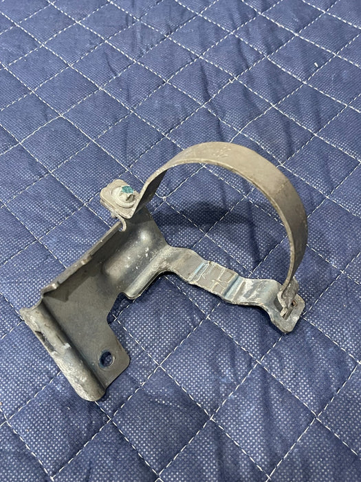 2019 MERCEDES BENZ C63 S AMG AUXILIARY WATER PUMP UPPER BRACKET OEM