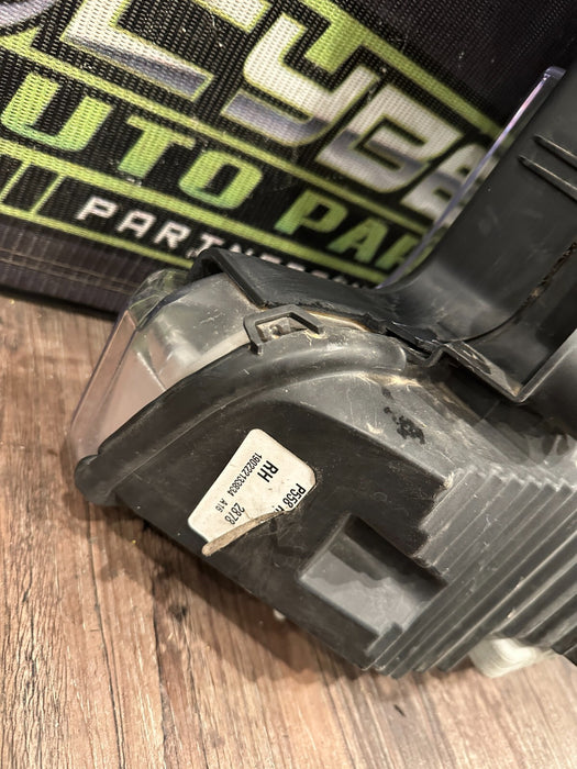 2017 2019 FORD F250 F350 F450 RIGHT PASSENGER HEADLIGHT T LED OEM ~BROKEN TAB~