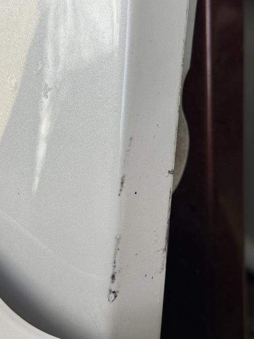 2017-2019 FORD F450 LEFT FENDER OEM TRI COAT WHITE (UG) *LOCAL PICKUP* *WEAR 6-7