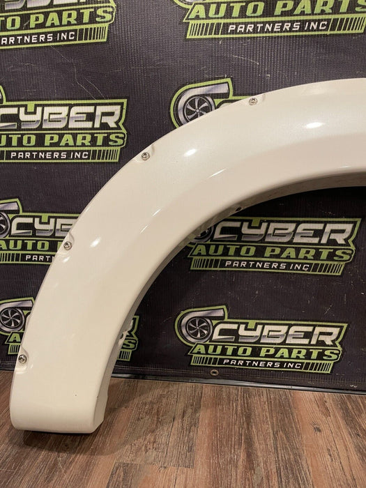 2017-2019 FORD F250 F350 REAR LEFT WHITE FENDER FLARE OEM *MINOR PAINT CHIPS*