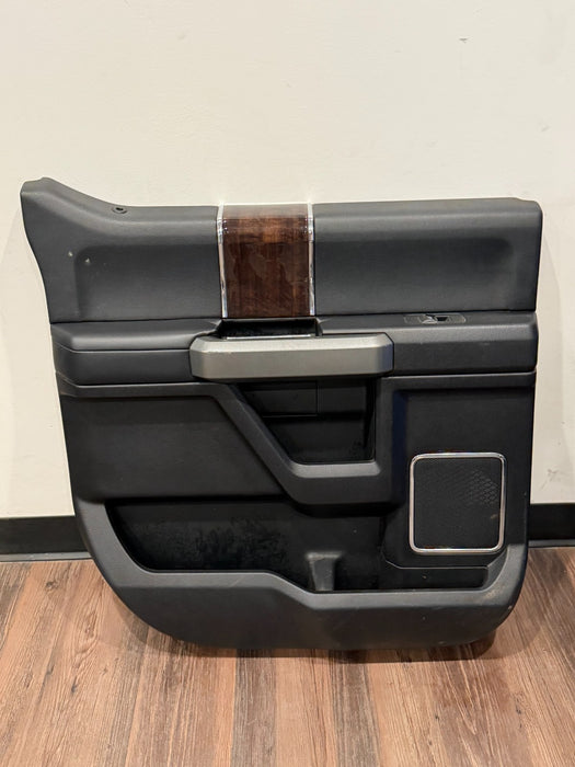 2017-2019 FORD F350 F250 F350 F450 PLATINUM REAR LEFT DOOR PANEL OEM *WEAR 7-8*