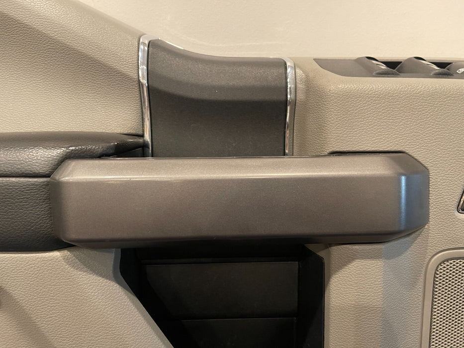 2017-2019 FORD F250 F350 XLT GRAY FRONT DRIVER LEFT DOOR PANEL OEM
