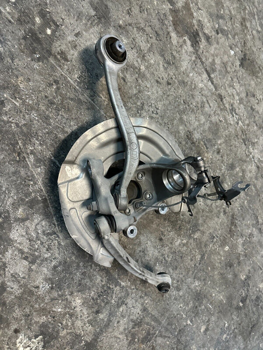 2020 BMW M4 HERITAGE EDITION F82 OEM FRONT RIGHT SPINDLE KNUCKLE SUSPENSION