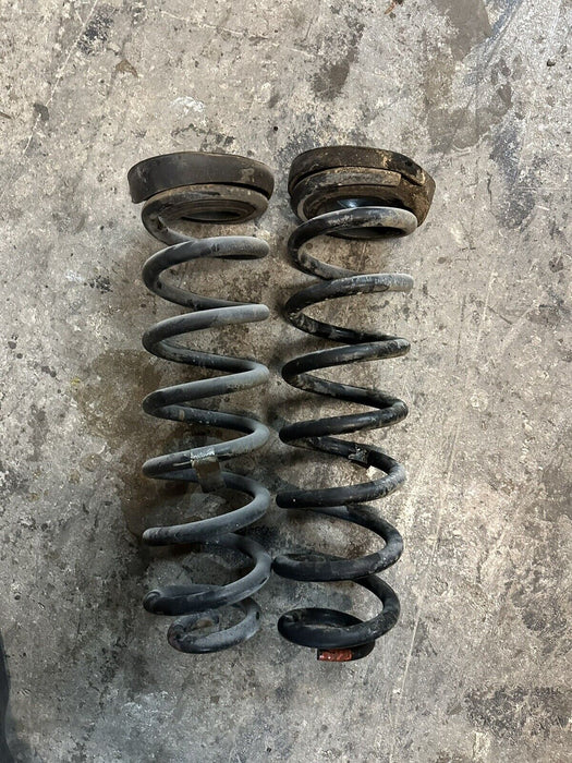 2017 2019 FORD F450 FRONT LEFT RIGHT COIL SPRINGS PAIR OEM 5C34-5310-ACE