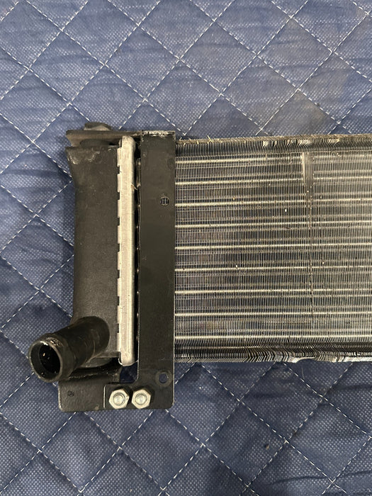 2014 AUDI R8 FRONT ENGINE RADIATOR HELLA 8MK 376 716-651