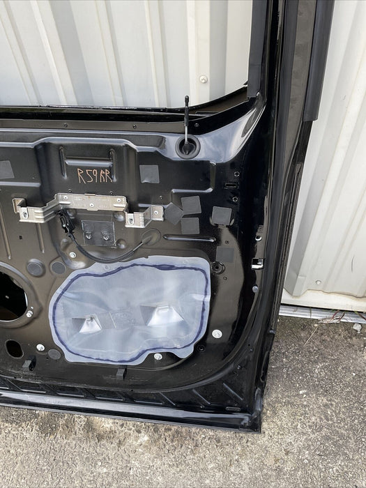 2017 2018 2019 FORD F250 F350 F450 REAR PASSENGER RIGHT DOOR BLACK (G1,H5 PAINT)