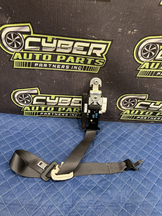 2017 RAM 3500 LARAMIE FRONT PASSENGER RIGHT SEAT BELT RETRACTOR BLACK OEM