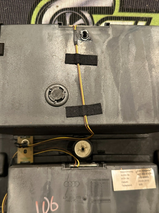 2014 AUDI R8 SPYDER REAR INTERIOR PANEL STORAGE COMPARTMENT BOX OEM 427 868 675