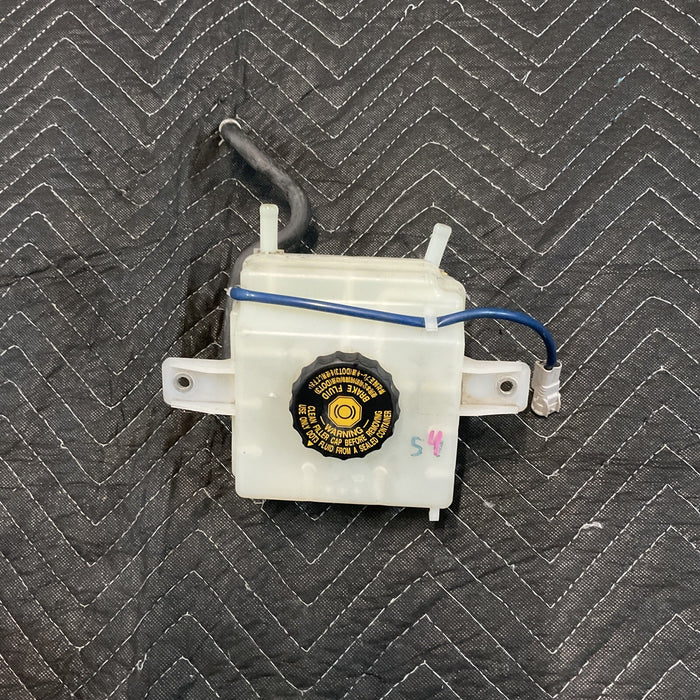2014 LEXUS CT200H BRAKE FLUID TANK BOTTLE ASSEMBLY OEM