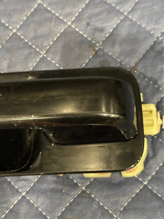 2017-2019 FORD F250 F350 F450 REAR RIGHT DOOR HANDLE OEM BLACK PEARL G1 *FLAW*