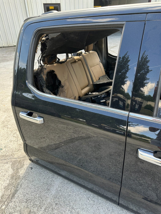 2023 2024 FORD F250 F350 F450 REAR RIGHT AGATE BLACK DOOR SHELL ASSEMBLY OEM