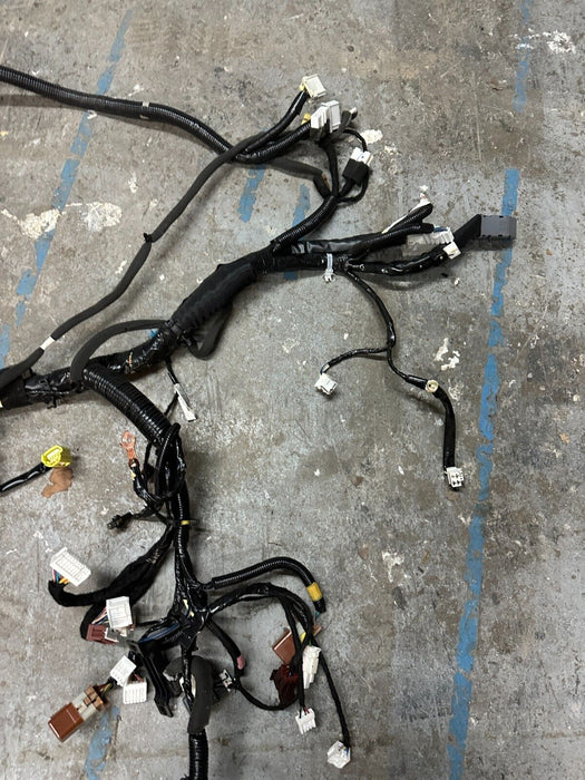 2016 2017 NISSAN TITAN XD PRO-4X FRONT MAIN DASHBOARD DASH HARNESS 24010-EZ04A