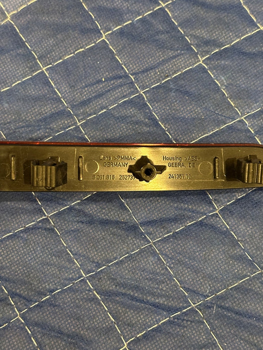 2024 BMW M3 M4 G80 G82 REAR LEFT BUMPER REFLECTOR LIGHT OEM 241351 10