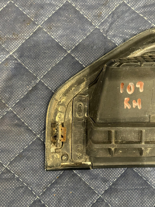 2017-2019 FORD F350 PLATINUM PASSENGER RIGHT FENDER EMBLEM BADGE OEM