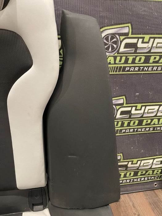 2020 BMW M4 F82 REAR BACK SEAT LEATHER CUSHIONS HERITAGE EDITION OEM *READ/BENT*