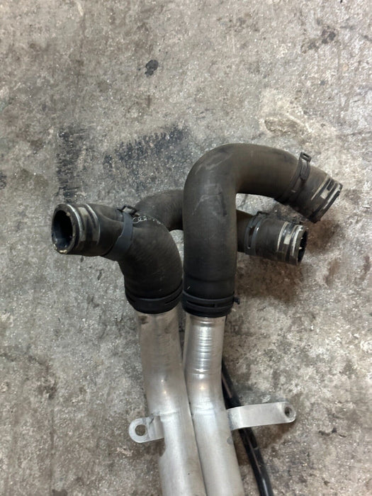 2014 AUDI R8 OEM UNDERBODY CENTER COOLANT PIPE LINE HOSE TUBE 420121050B