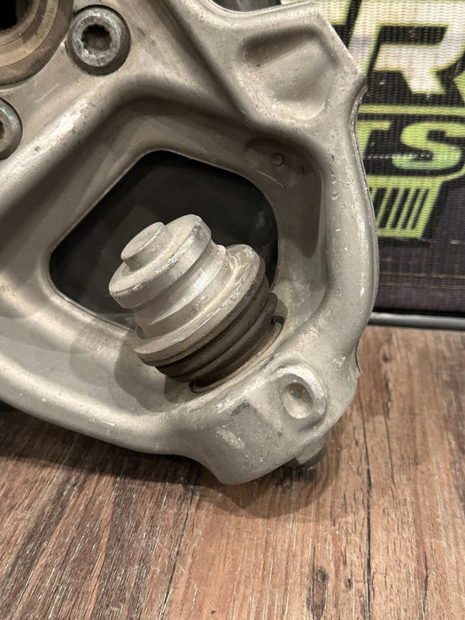 2021 AUDI R8 FRONT PASSENGER RIGHT SPINDLE KNUCKLE HUB BEARING ASSEMBLY OEM