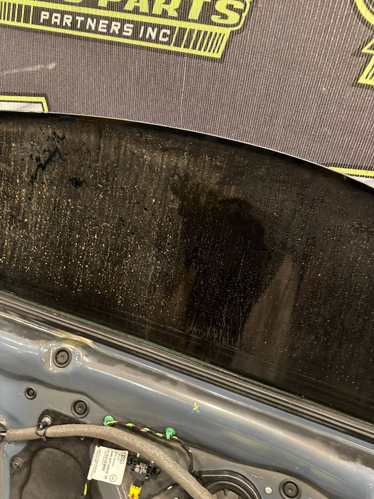 2017 2021 AUDI R8 LEFT DRIVER DOOR SHELL KEMORA GRAY  4S0 831 311 A "MINOR BURN"