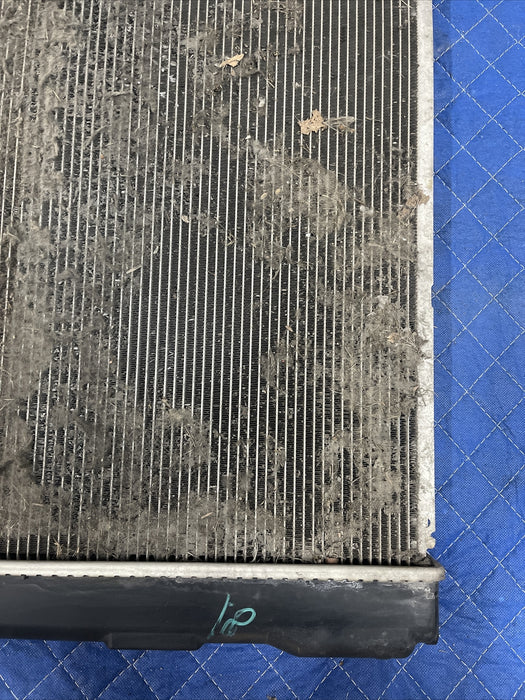 2014 Toyota Prius V Front Radiator Assembly OEM 422134-7780~READ DESCRIPTION~