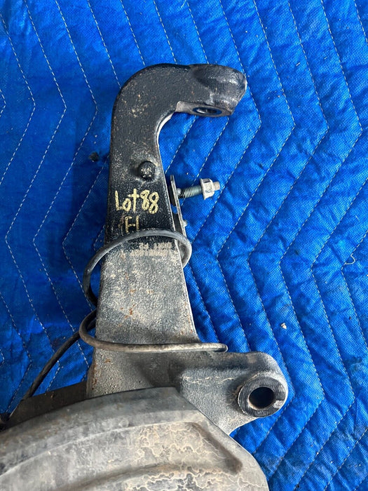 2018 NISSAN TITAN XD FRONT LEFT DRIVER KNUCKLE SUSPENSION SPINDLE OEM