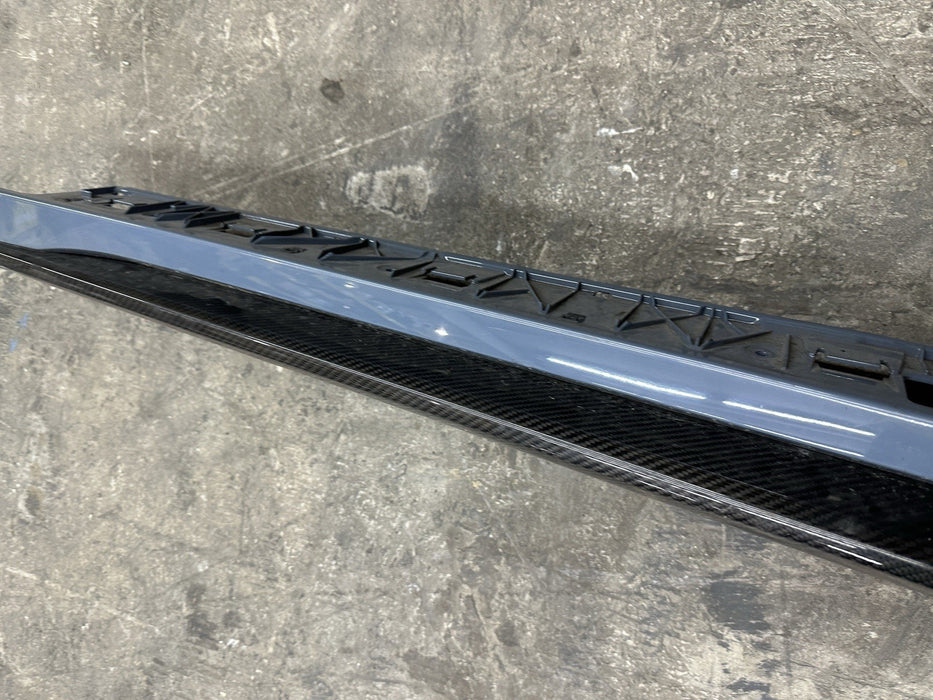 2021 AUDI R8 KEMORA GREY LEFT DRIVER CARBON FIBER SIDE SKIRT  *BURN DAMGE*