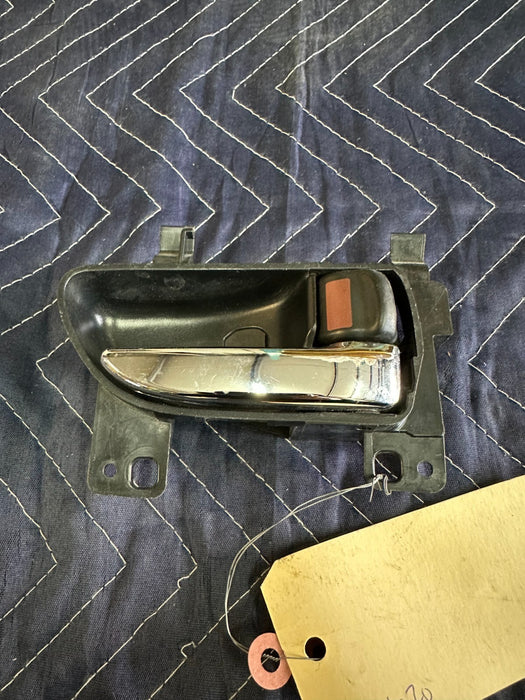 2017 TOYOTA 86 BRZ FRS FR-S INTERIOR RIGHT SIDE PASSENGER DOOR HANDLE OEM