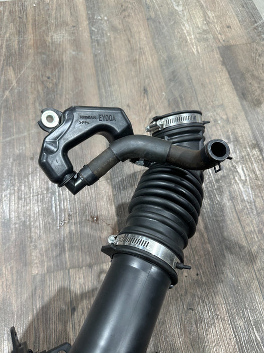 2013 NISSAN 370Z PASSENGER RIGHT AIR INTAKE OEM