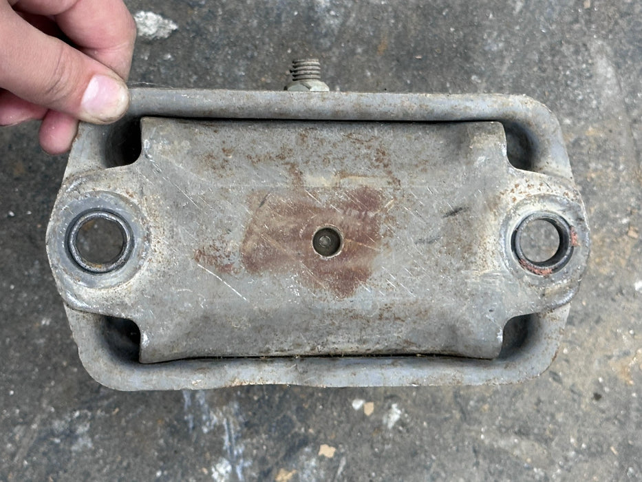 2017-2019 FORD F250 F350 TRANSMISSION MOUNT BRACKET OEM PC34-6D091-AC