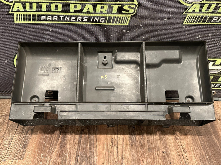 2021 AUDI R8 REAR AIR GUIDE PANEL TRIM OEM 4S0 121 139 C