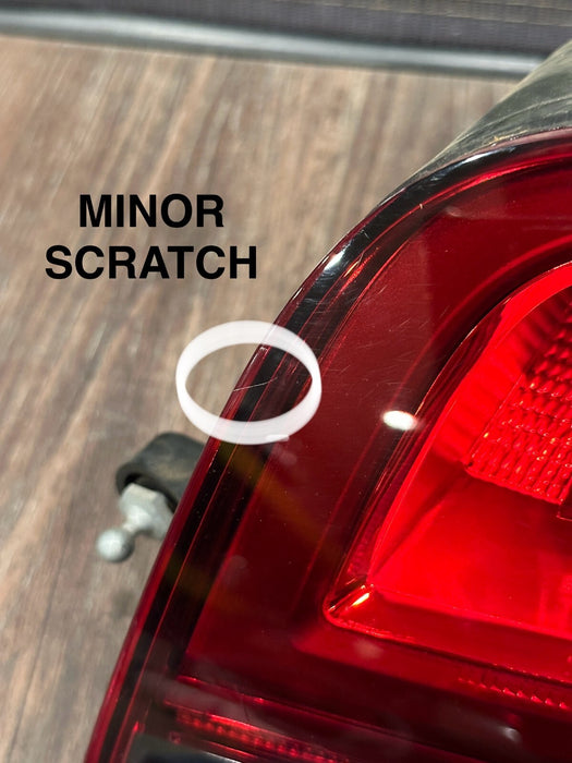 2014 AUDI R8 PASSENGER RIGHT LED TAIL LIGHT OEM *PICTURES 5-10* 420 945 096 L