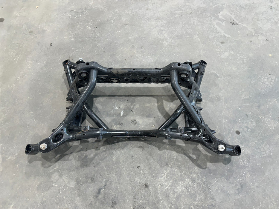 2024 BMW M3 M4 G80 G82 REAR AXLE SUBFRAME CROSSMEMBER COMPLETE OEM 8746172