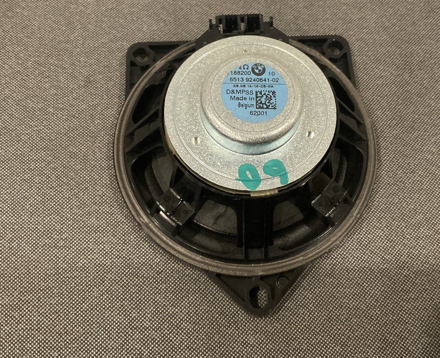2015 BMW M4 MIDRANGE AUDIO SPEAKER 6513 9240641-02