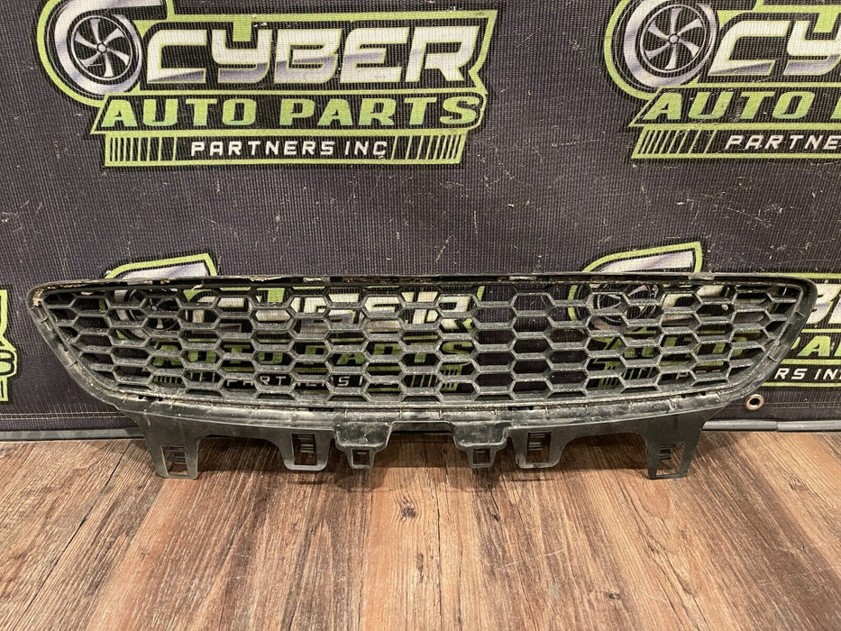 2020 BMW M4 F82 FRONT BUMPER GRILLES OEM (NOT COMPLETE SET/READ)