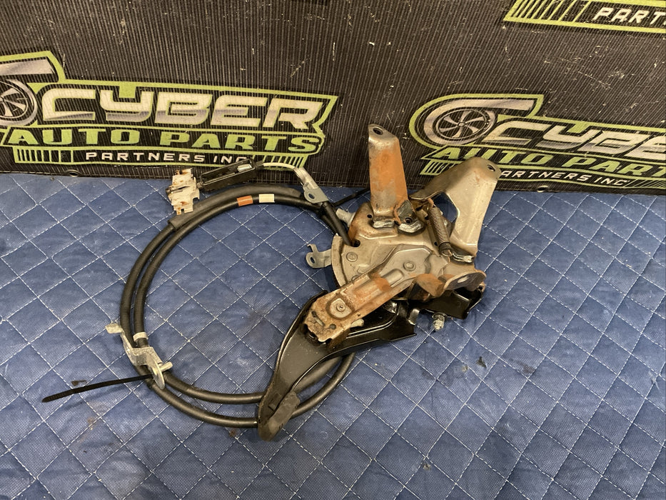 2014 TOYOTA PRIUS V EMERGENCY PARKING BRAKE CONTROL HANDLE LEVER W/ CABLE OEM
