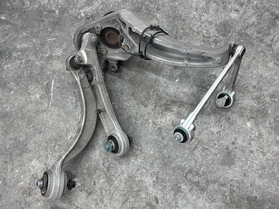 2015 JAGUAR F TYPE FRONT RIGHT KNUCKLE SPINDLE OEM EX53-3K185-AB *DAMAGE 7-8*