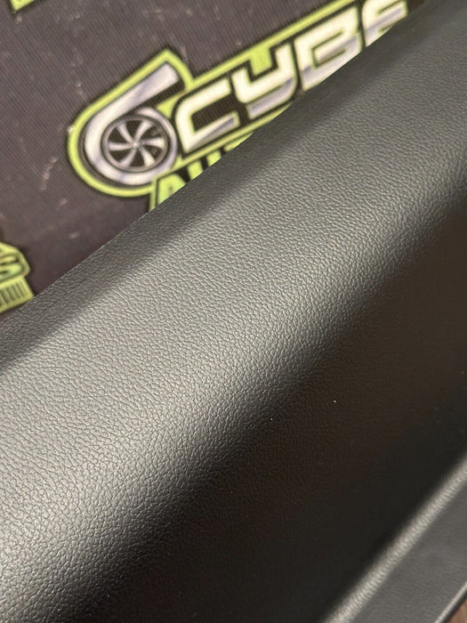 2017-2019 FORD F250 F350 PLATINUM PASSENGER RIGHT C PILLAR TRIM OEM