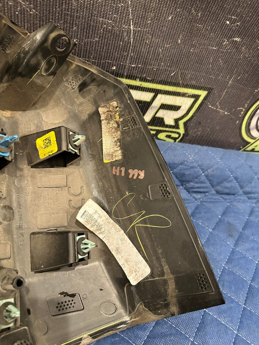 2017-2019 FORD F250 F350 REAR LEFT DRIVER CAB CORNER OEM (UM) AGATE BLACK