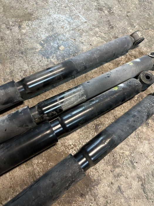 2018 2019 2020 FORD F250 F350 FRONT RIGHT FL REAR LEFT RR STRUT SHOCKS SET OEM