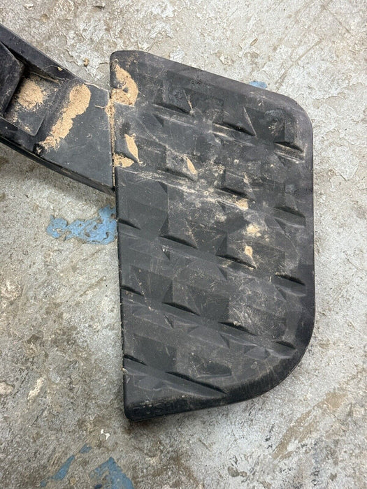 2016 2018 2019 NISSAN TITAN XD PRO-4X REAR BUMPER STEP ASSIST 999T7 W4820