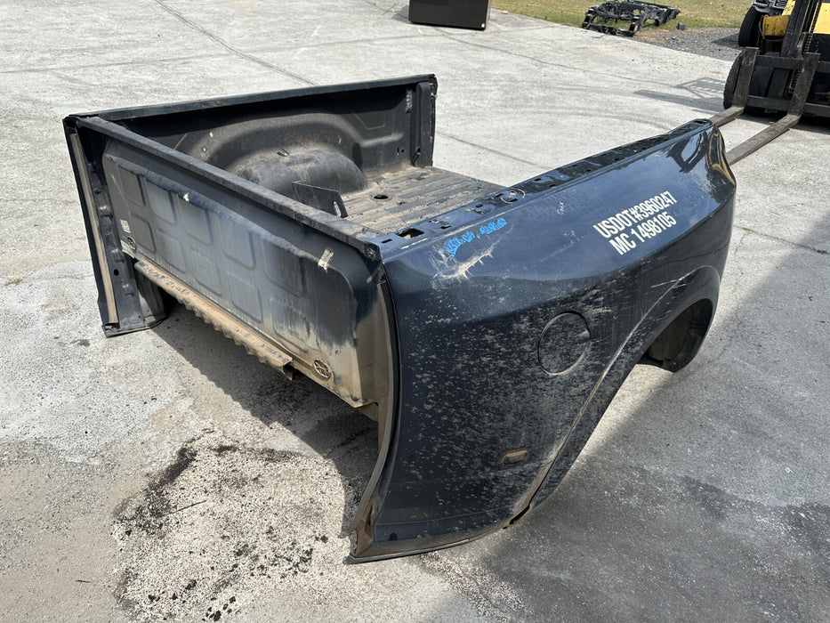 2014-2018 RAM 3500 LIMITED DRW DUALLY MEGA CAB BED 6.4FT OEM W/ 5TH WHEEL PKG