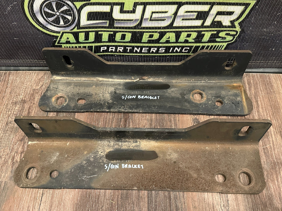 2017-19 FORD F250 F350 F450 5TH FIFTH WHEEL GOOSENECK BRACKETS OEM