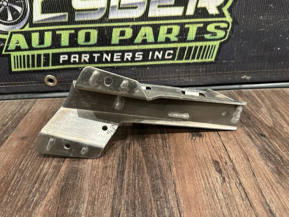 2017-18 AUDI R8 FRONT LEFT FUSE BRACKET OEM 4S0 937 539 B