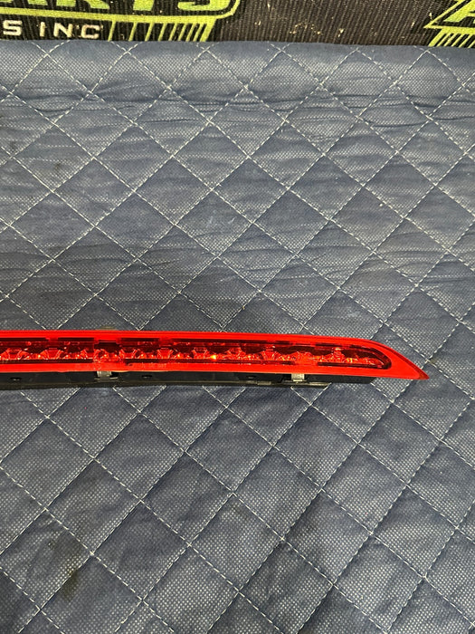 2014 AUDI R8 HIGH MOUNT BRAKE LIGHT LAMP 420 945 097 B OEM