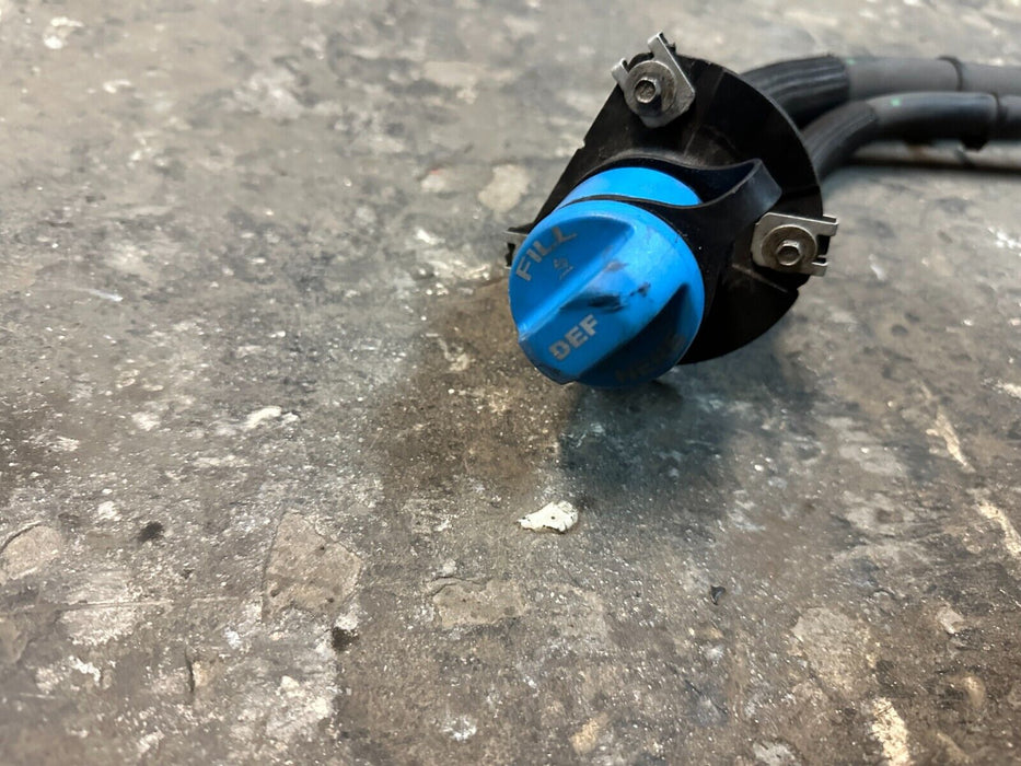 2017-2019 FORD F250 F350 F450 DEF FILLER NECK TUBE SHORT WHEEL OEM HC34-5J232-AE