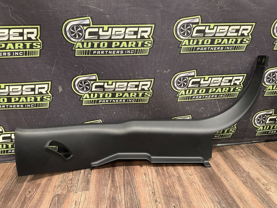 2017-2019 FORD F250 F350 PLATINUM DRIVER LEFT C PILLAR TRIM OEM *READ*