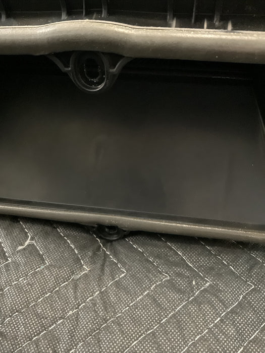 2017 MERCEDES C63 AMG CABRIOLET OEM ENGINE AIR INLET INTAKE DUCT 205 830 88 02